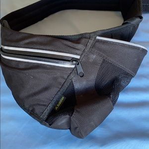 Fanny pack / belt bag